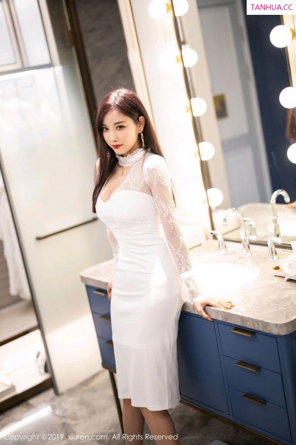 杨晨晨 sugar小甜心CC [XIUREN]高清写真图 2019.12.26 杨晨晨sugar第3张图片